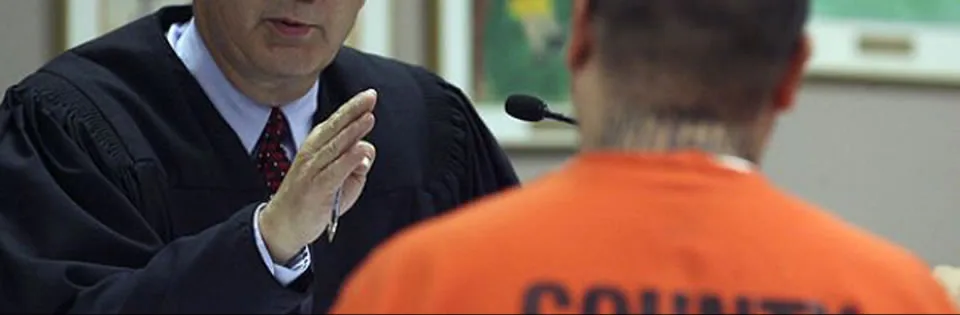 slide-1-felony-bail-experts
